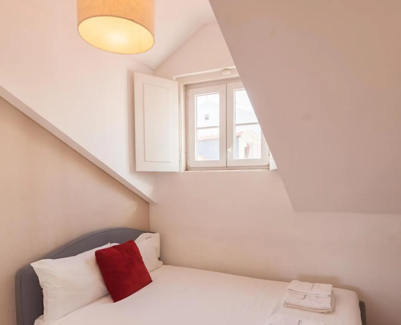 Flh Portas Do Sol Duplex With Terrace Apartamento Lisboa Portugal